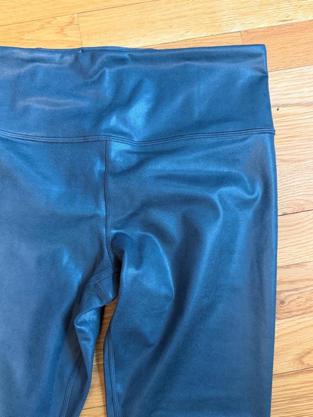 NWOT Athleta Elation Matte-foil Shimmer Dark Green High-Rise Leggings - Picture 3 of 6